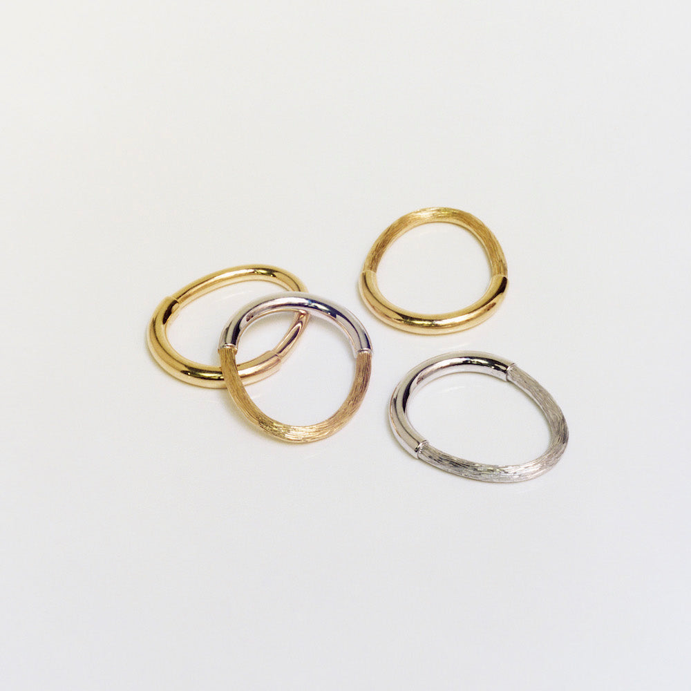 Bague familiale Riviera de trois à sept pierres de naissance anneau dévié  en or jaune 10k